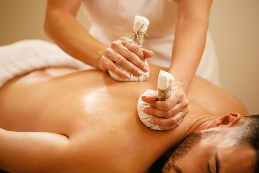detoxify body with ayurvedic treatment